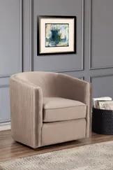 Maison Swivel Chair